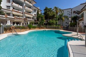 Calahonda park apartment with pool by Costarentals - Ref 91